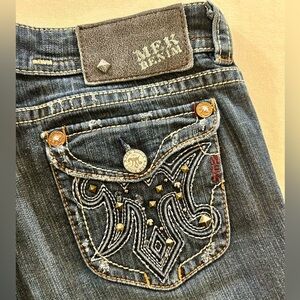 MEK Jeans Womens 29x34 Excellent  Condition Long Boot Cut Strech Embroidered
